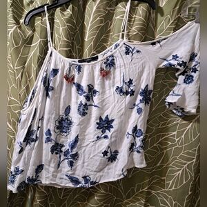 Cold Shoulder Boho Style Long sleeve Top size Large